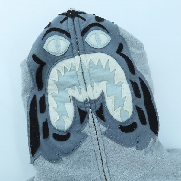 実際に弊社で買取させて頂いたA BATHING APE/アベイシングエイプ パッチ刺繍 シャーク ジップアップ パーカー/TALLの画像 2枚目