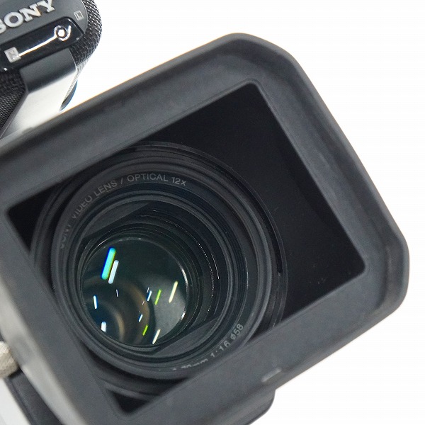 実際に弊社で買取させて頂いたSONY/ソニー Digital Handycam DCR-VX2000 デジタルビデオカメラレコーダー 動作未確認の画像 1枚目