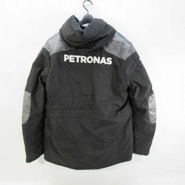 実際に弊社で買取させて頂いたHUGO BOSS×Mercedes-Benz/ヒューゴボス×メルセデスベンツ AMG PETRONAS 中綿 ジャケット XLの画像 1枚目