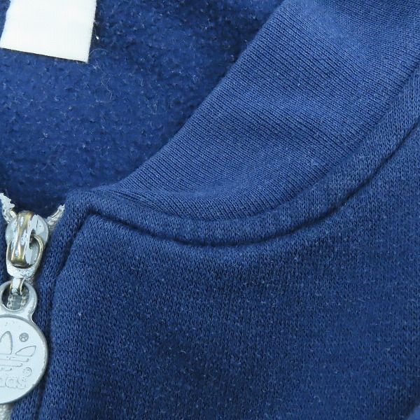 実際に弊社で買取させて頂いたadidas/アディダス ヴィンテージ 銀タグ ジップアップ プルオーバーパーカーの画像 7枚目