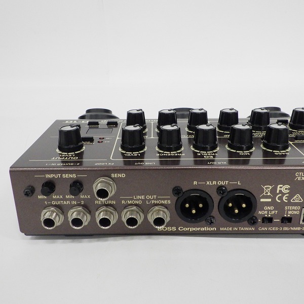 実際に弊社で買取させて頂いたBOSS/ボス AD-10 Acoustic Preamp 2ch アコースティックギター用プリアンプ ACアダプター付【簡易動作確認済】の画像 4枚目