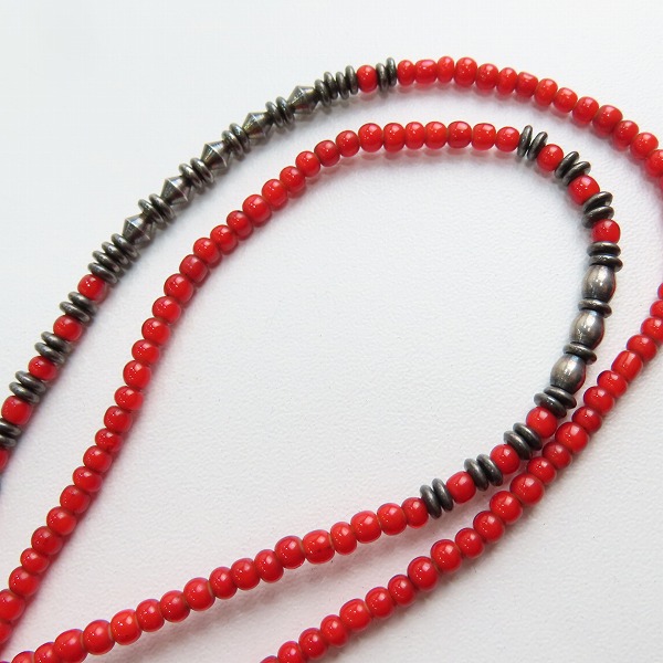 実際に弊社で買取させて頂いたAMP JAPAN/アンプジャパン フェザー付き ビーズネックレスの画像 4枚目