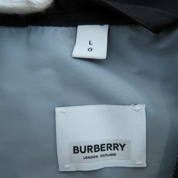 実際に弊社で買取させて頂いたBURBERRY/バーバリー パンチングロゴ マウンテンパーカー Lの画像 2枚目