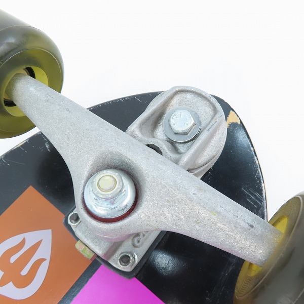 実際に弊社で買取させて頂いたCarver Skateboards/カーバー skl8 boards サーフスケート/スケートボード コンプリートデッキ の画像 2枚目