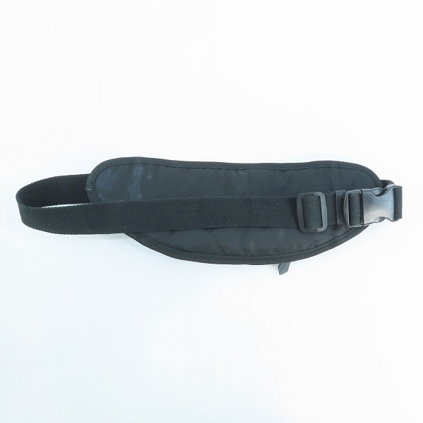 実際に弊社で買取させて頂いたA.P.C./アーペーセー BANANA REPEAT BODY BAG/ボディバッグ/ウェストバッグの画像 1枚目