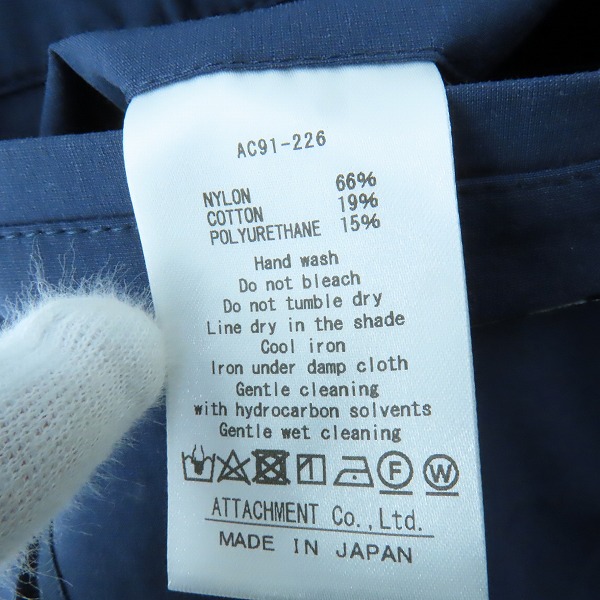 実際に弊社で買取させて頂いたKAZUYUKI KUMAGAI ATTACHMENT/カズユキクマガイ アタッチメント ステンカラーコート AC91-226/1の画像 4枚目