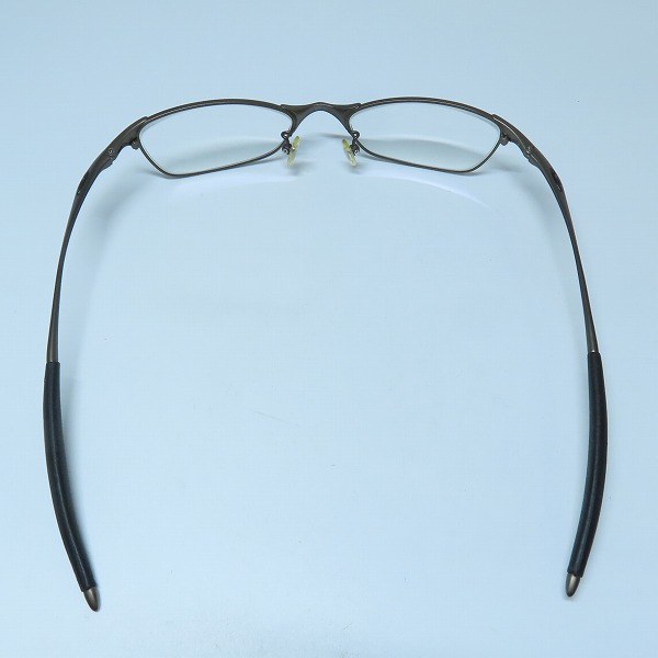 実際に弊社で買取させて頂いたOAKLEY/オークリー Ti Wiretap/ワイヤータップ 度入り眼鏡/メガネフレーム Pewterの画像 2枚目