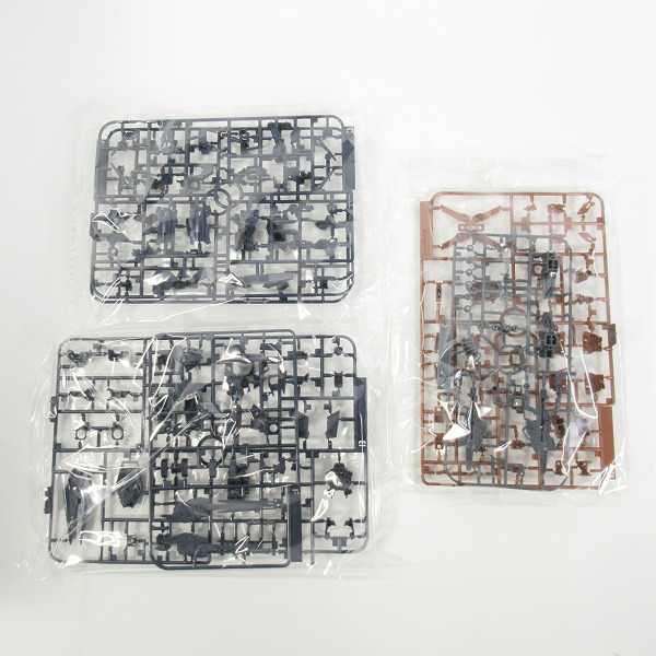 実際に弊社で買取させて頂いた【未組立】バンダイスピリッツ×ナイキ HG 1/144 ユニコーンガンダム2号機バンシィ (デストロイモード) Ver.NIKE SB 限定カラーの画像 3枚目