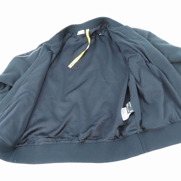 実際に弊社で買取させて頂いたMONCLER×Fragment/モンクレール×フラグメント 切り替え 刺繍 スカジャン ブラック G209U8G00004 809F4/Lの画像 9枚目