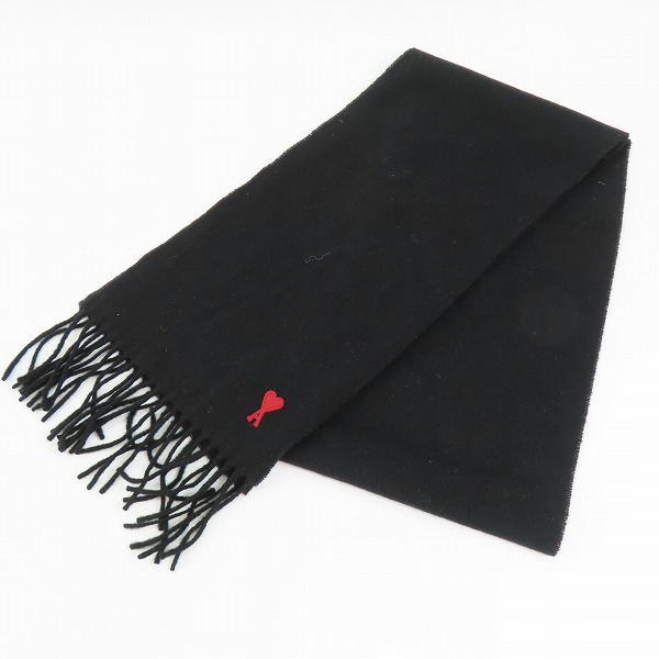 実際に弊社で買取させて頂いたAMI Alexandre Mattiussi/アミ ハートAロゴ刺繍マフラー BFUSF405.334