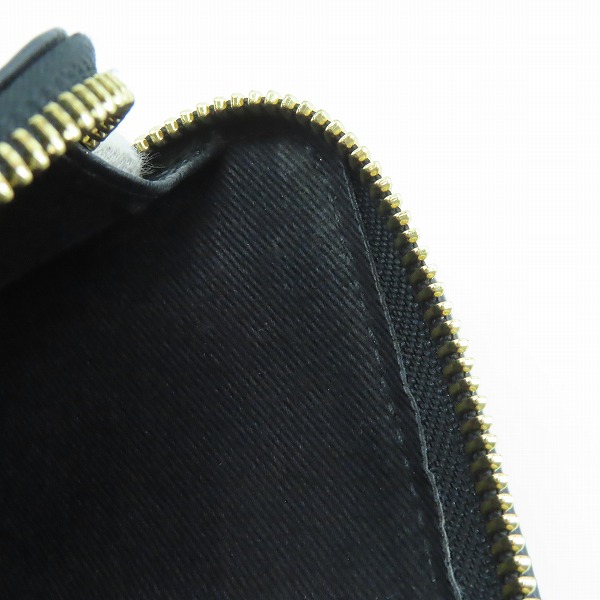 実際に弊社で買取させて頂いたA.P.C./アーペーセー EMMANUEL ZIP WALLET コンパクトウォレット 二つ折り財布 PXBJQ H63087の画像 8枚目