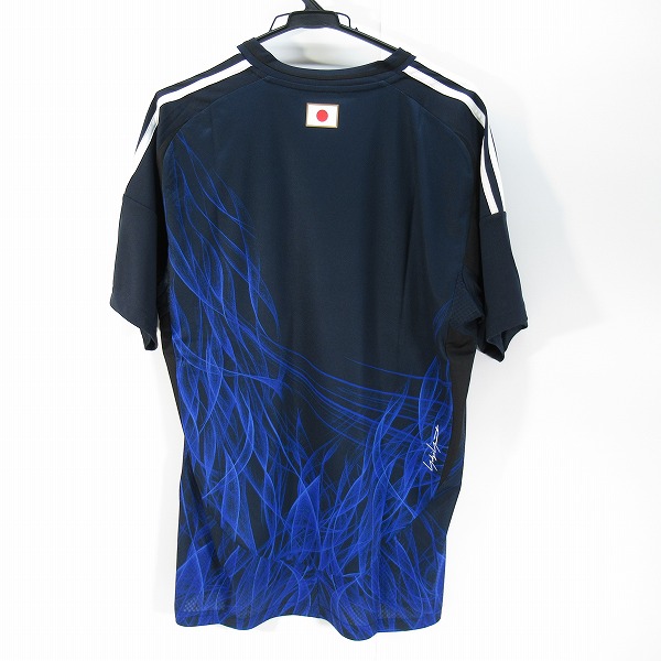 実際に弊社で買取させて頂いた【未使用】Y-3/ワイスリー ヨウジヤマモト×アディダス サッカー日本代表 2024 ホーム レプリカ ユニフォーム IU0964/2XLの画像 1枚目