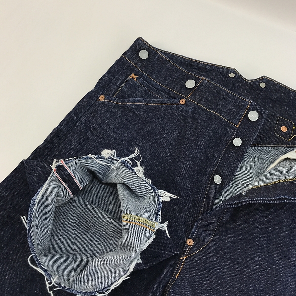 実際に弊社で買取させて頂いたEVISU/エヴィス シンチバック ワイドデニムパンツ/32×32の画像 6枚目