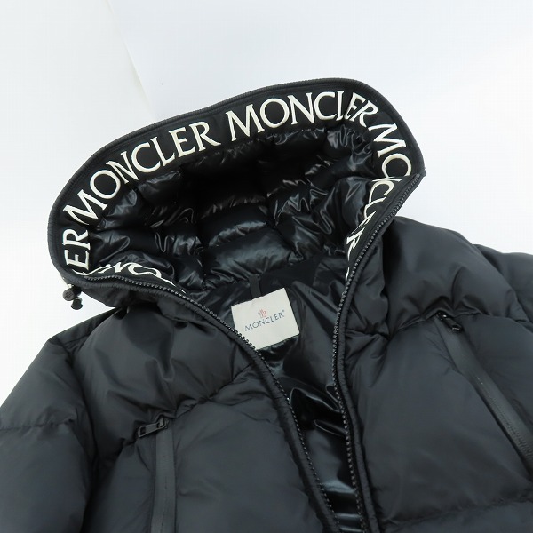 実際に弊社で買取させて頂いた【JPタグ】MONCLER/モンクレール 19AW MONTCLA GIUBBOTTO/モンクラー ダウンジャケット E20914194385 C0300/2の画像 5枚目