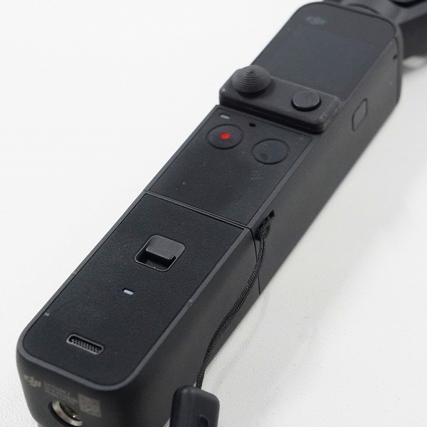 実際に弊社で買取させて頂いたDJI/ディージェイアイ OT-210 OSMO POCKET 2 3軸 ハンドヘルド/メカニカル ジンバルカメラ 簡易動作確認済みの画像 5枚目