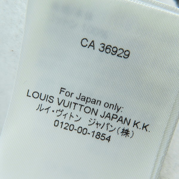 実際に弊社で買取させて頂いた【JPタグ】LOUIS VUITTON/ルイヴィトン 3D LV グラフィティ エンブロイダード ジップフーディ RM222M UYR HNY24W/XLの画像 3枚目