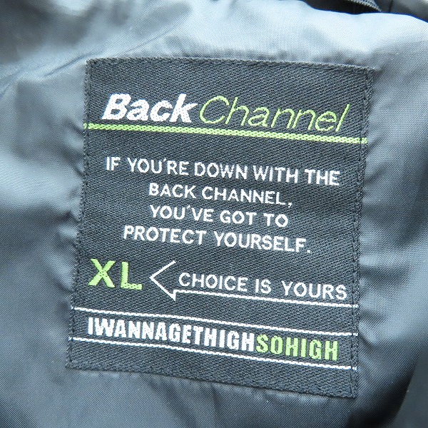 実際に弊社で買取させて頂いたBackChannel/バックチャンネル ロゴ ダウンジャケット XLの画像 3枚目