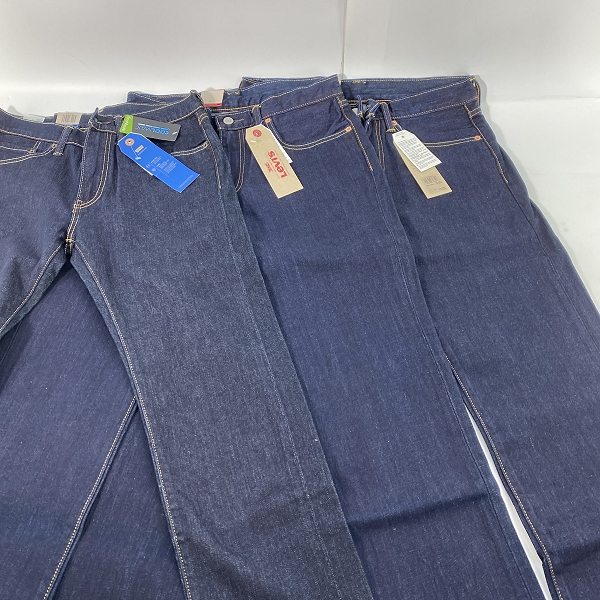 実際に弊社で買取させて頂いた【おまとめ/未使用】LEVIS/リーバイス 505/502 デニムパンツの画像 1枚目