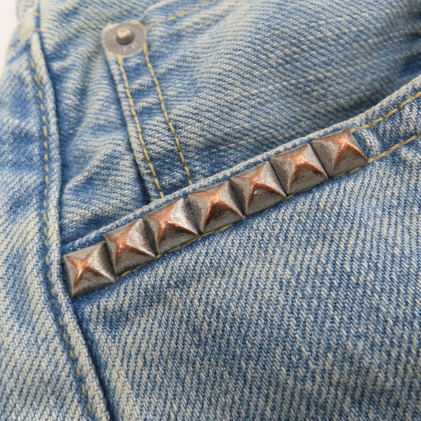 実際に弊社で買取させて頂いたHYSTERIC GLAMOUR×skoloct/ヒステリックグラマー×スコロクト スタッズ デニムパンツ 02241AP19 /32の画像 7枚目