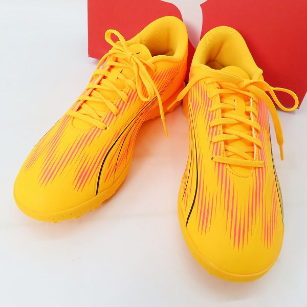 実際に弊社で買取させて頂いたPUMA/プーマ ULTRA PLAY/ウルトラ プレイ TT サッカー/トレーニング シューズ 107765-03/27