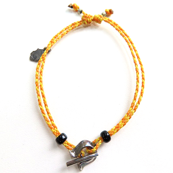 実際に弊社で買取させて頂いたAMP JAPAN/アンプジャパン ホースシュー ブレスレット イエローの画像 1枚目