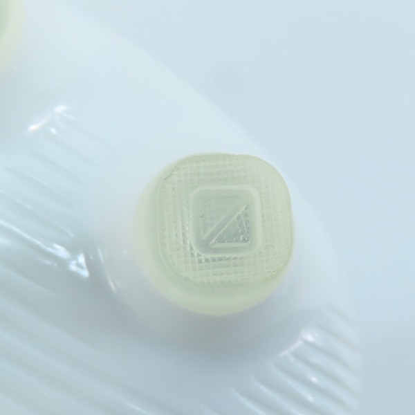 実際に弊社で買取させて頂いた【未使用】PUMA/プーマ Future 7 Ultimate/フューチャー アルティメット HG/AG 107702-01/24.5の画像 6枚目