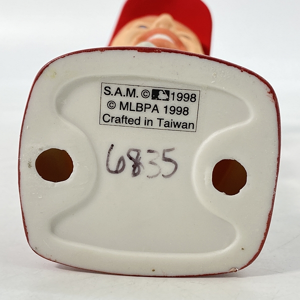 実際に弊社で買取させて頂いたSAM社 Bobbing Head Doll セントルイス・カージナルス MARK McGWIRE ボブルヘッドフィギュア リミテッドエディションの画像 3枚目
