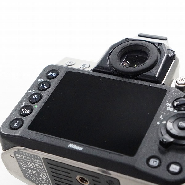 実際に弊社で買取させて頂いたNikon/ニコン Df FX デジタル一眼レフカメラ ボディ 動作確認済みの画像 5枚目