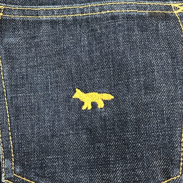 実際に弊社で買取させて頂いたMAISON KITSUNE/メゾンキツネ ロゴ刺繍 デニムパンツ/ジーンズ KMP-39000-A/29の画像 5枚目