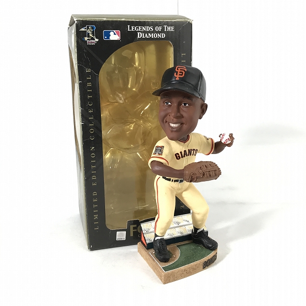 実際に弊社で買取させて頂いたForever Collectibles Legends of the Diamond BONDS リミテッドエディション フィギュア