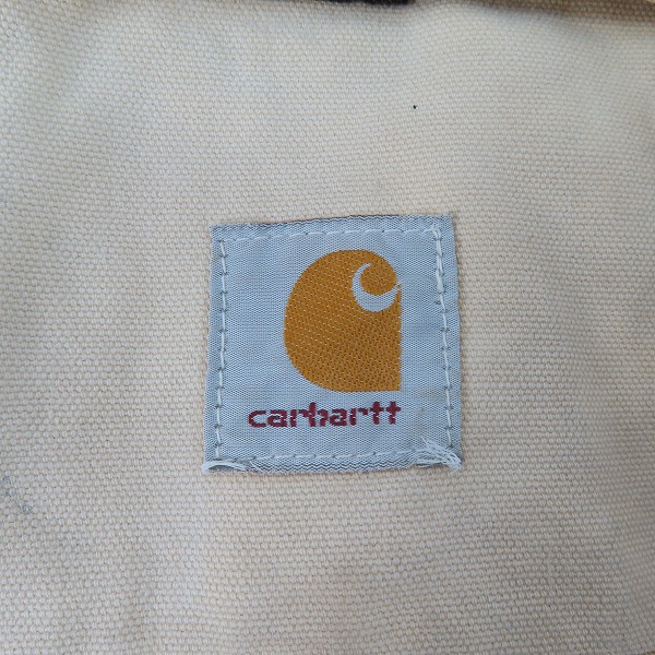 実際に弊社で買取させて頂いたCARHARTT/カーハート 中綿ダックトラディショナルコートの画像 3枚目