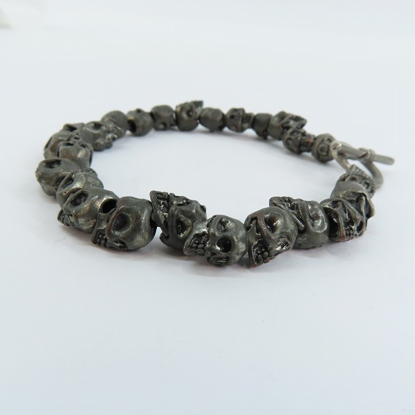 実際に弊社で買取させて頂いたNECROMANCE/ネクロマンス スカルブレスレット Tバーの画像 2枚目