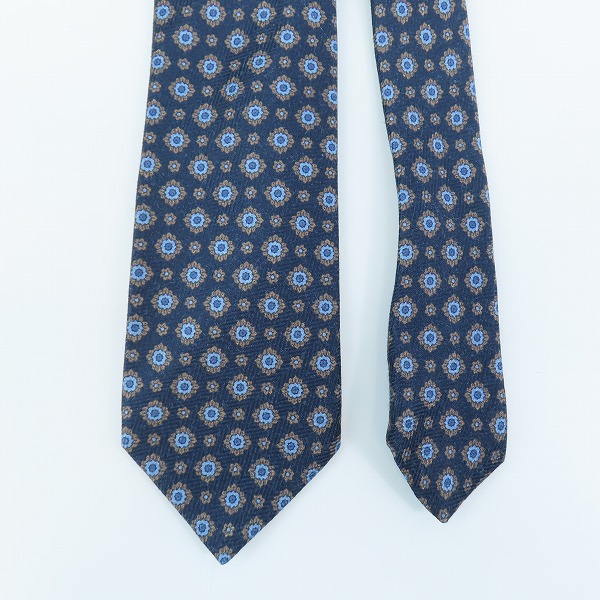 実際に弊社で買取させて頂いたLUIGI BORRELLI/ルイジ ボレッリ 総柄 ネイビー シルク/ウール ネクタイの画像 1枚目