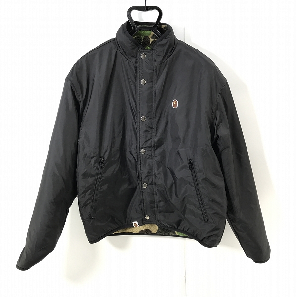 実際に弊社で買取させて頂いた【未使用】A BATHING APE/アベイジングエイプ ABC Camo Boa Reversible Jacket リバーシブルボアジャケット/001LJK801010M/Sの画像 2枚目
