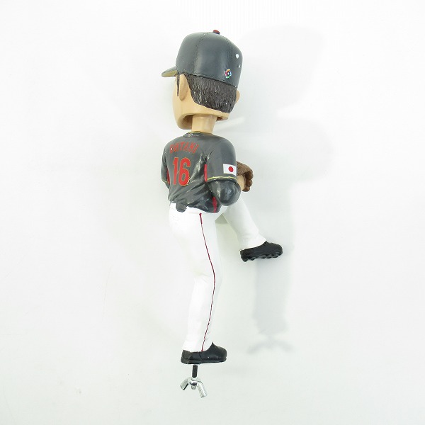 実際に弊社で買取させて頂いたFOCO PLAYER BOBBLE ボブルヘッド  WBC 2023 大谷翔平 投手 ビジターユニフォーム 侍ジャパン 首振り フィギュアの画像 2枚目