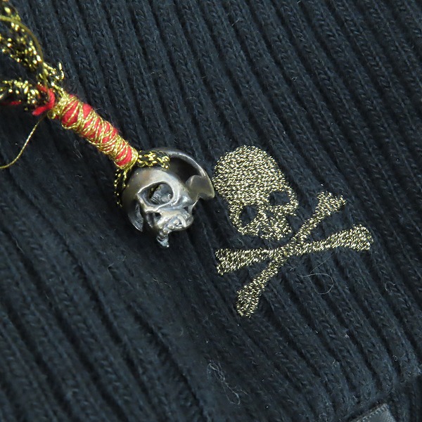 実際に弊社で買取させて頂いたRoen/ロエン スカル金刺繍 スカルチャーム ニット帽の画像 5枚目