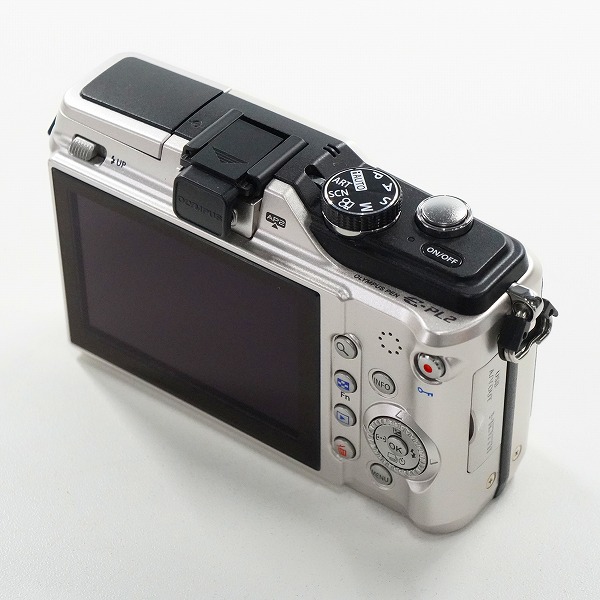 実際に弊社で買取させて頂いたOLYMPUS/オリンパス PEN E-PL2 ミラーレス一眼 デジタルカメラ ボディ 簡易動作確認済みの画像 3枚目