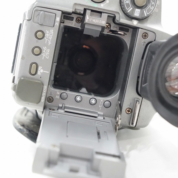 実際に弊社で買取させて頂いたSONY/ソニー Digital Handycam DCR-VX1000 デジタルビデオカメラレコーダー 動作未確認の画像 8枚目