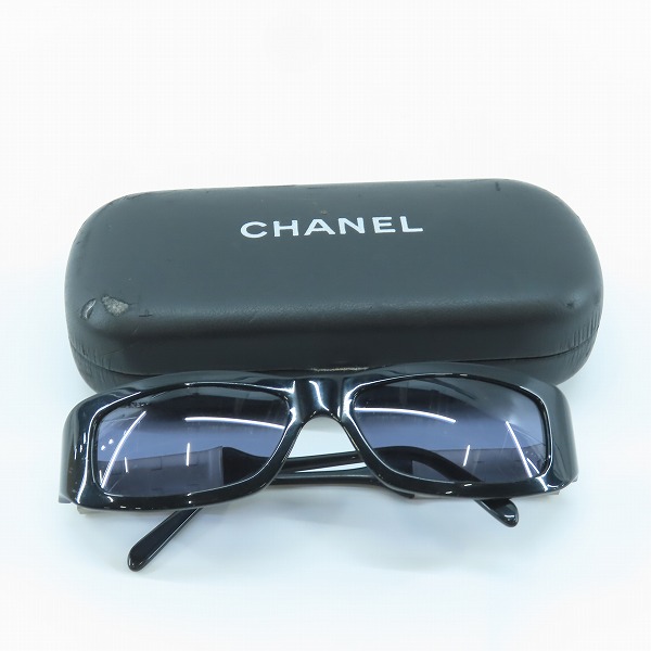 実際に弊社で買取させて頂いたCHANEL/シャネル サングラス/アイウェア 13135 94305の画像 8枚目