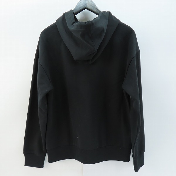 実際に弊社で買取させて頂いた【JPタグ】MONCLER/モンクレール フロント HOODIE 刺繍 ロゴ パーカー J20938G0019/Sの画像 1枚目