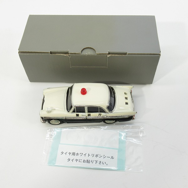 実際に弊社で買取させて頂いたアイアイアドカンパニー FINE MODEL/ファインモデル 1/43 プリンススカイライン パトカー 1960年式 ミニカーの画像 8枚目