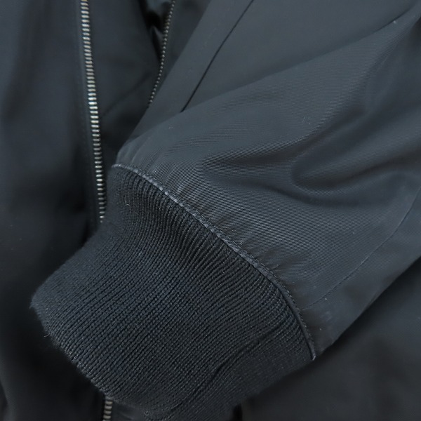 実際に弊社で買取させて頂いた【JPタグ】MONCLER/モンクレール HENRI JACKET ダウン ボンバージャケット MA-1/4の画像 8枚目