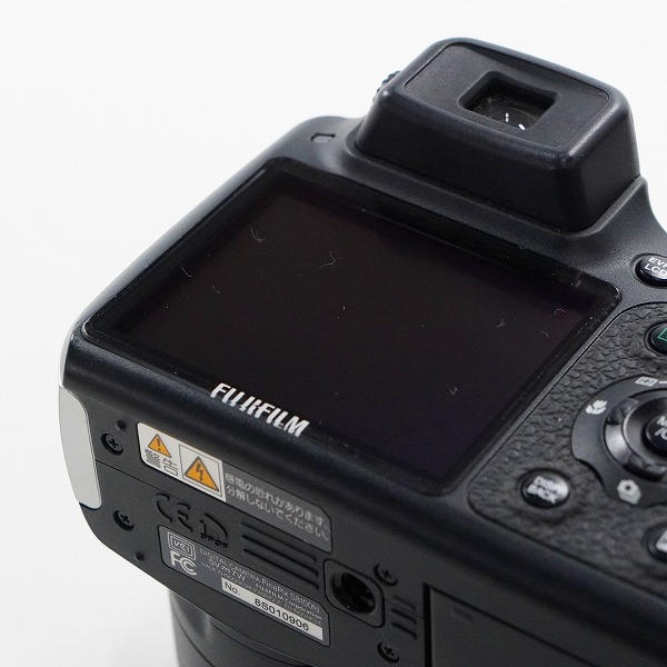 実際に弊社で買取させて頂いたFUJIFILM/富士フイルム FINEPIX S8100fd コンパクトデジタルカメラ 単3電池駆動 簡易動作確認済みの画像 5枚目