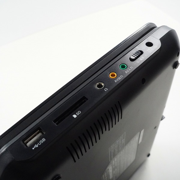 実際に弊社で買取させて頂いたAKART/アカート AK-PD101F 10.1インチ ポータブル DVDプレーヤー 動作確認済みの画像 7枚目