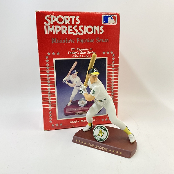 実際に弊社で買取させて頂いたSPORTS IMPRESSIONS Today’s Star SERIES オークランドアスレチックス MARK McGWIRE/マークマグワイア フィギュア