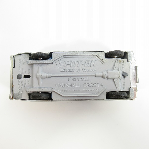 実際に弊社で買取させて頂いたTri-ang SPOT-ON/スポットオン 1/42 VAUXHALL CRESTA/ボクスホール クレスタ No.165 ミニカーの画像 5枚目