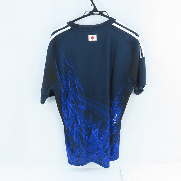 実際に弊社で買取させて頂いた(2)【未使用】Y-3/ワイスリー ヨウジヤマモト×アディダス サッカー日本代表 2024 ホーム レプリカ ユニフォーム IU0964/2XLの画像 1枚目