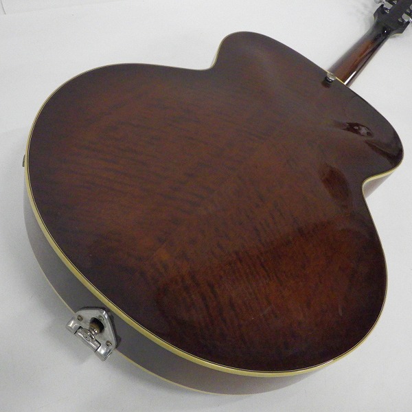 実際に弊社で買取させて頂いた★【使用感有】Ibanez/アイバニーズ ARTCORE AF84-DVS アーチトップ ピックギター/フルアコ/エレキギター Bigsby搭載の画像 7枚目