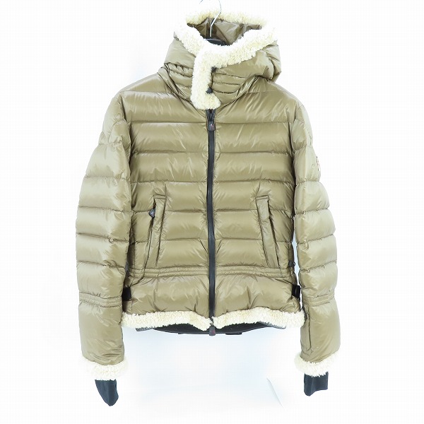 実際に弊社で買取させて頂いたMONCLER/モンクレール BARRHORN GIUBBOTTO ダウン ジャケット 120974137115 53071/0