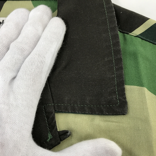実際に弊社で買取させて頂いたA BATHING APE/アベイジングエイプ ABC Camo Open Collar Shirt/カモフラオープンカラーシャツ 001SRJ201002I/Sの画像 6枚目